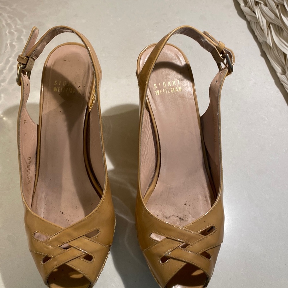 STUART WEITZMAN  nice shoes very comfortable in good condition